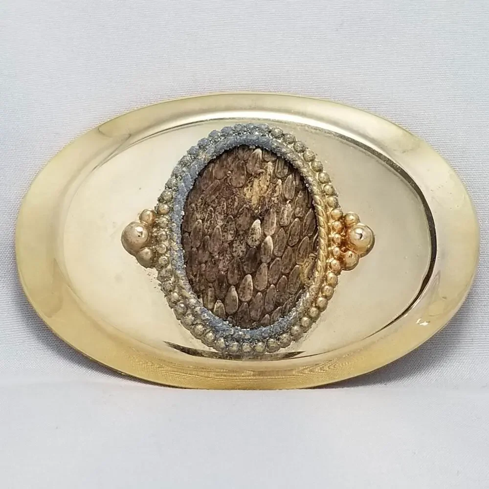 Vintage Gold Tone Oval Belt Buckle with Pinecone Center Piece